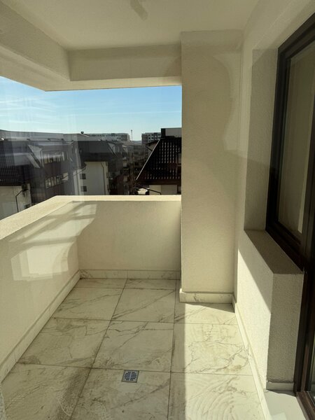 Sos. Salaj, Dream Residence,